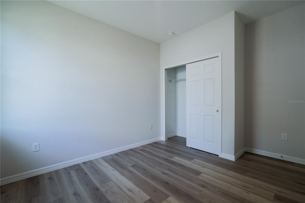 Activo con contrato: $299,000 (3 camas, 2 baños, 1543 Pies cuadrados)