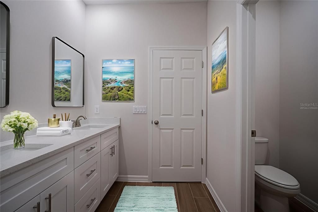 Activo con contrato: $299,000 (3 camas, 2 baños, 1543 Pies cuadrados)