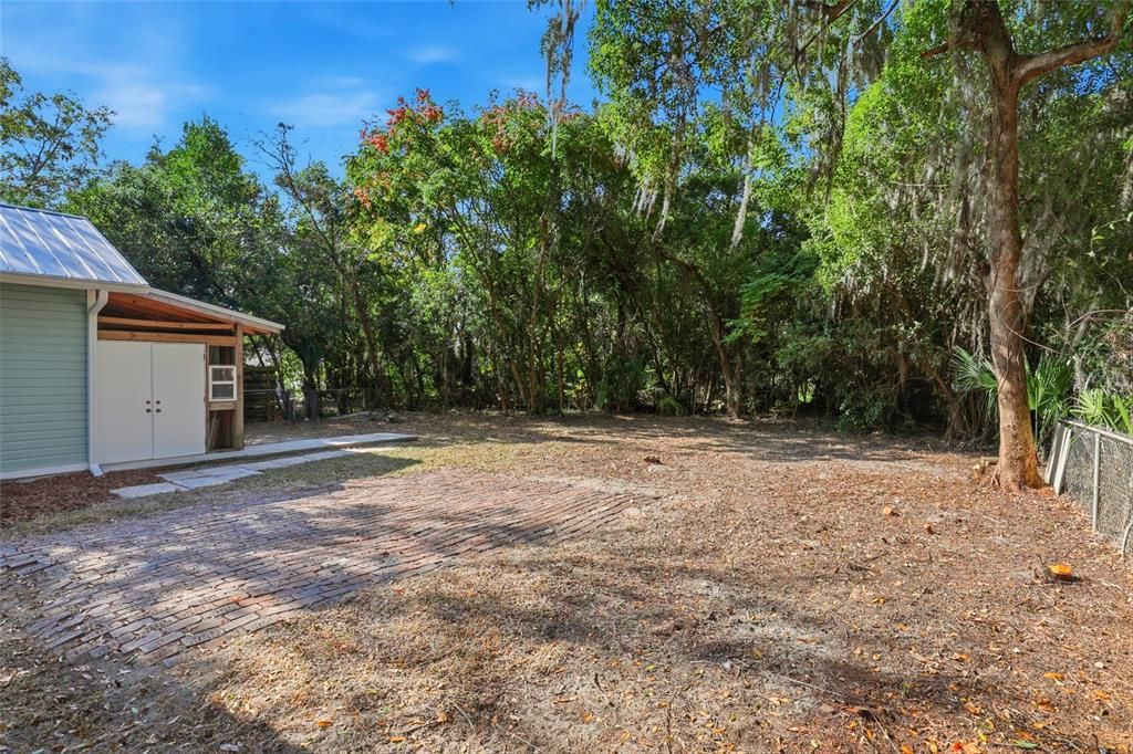 Active With Contract: $549,900 (4 beds, 3 baths, 2356 Square Feet)