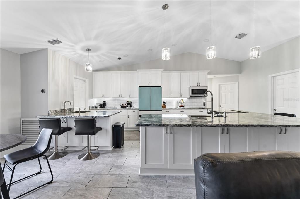 Active With Contract: $364,900 (3 beds, 2 baths, 1883 Square Feet)