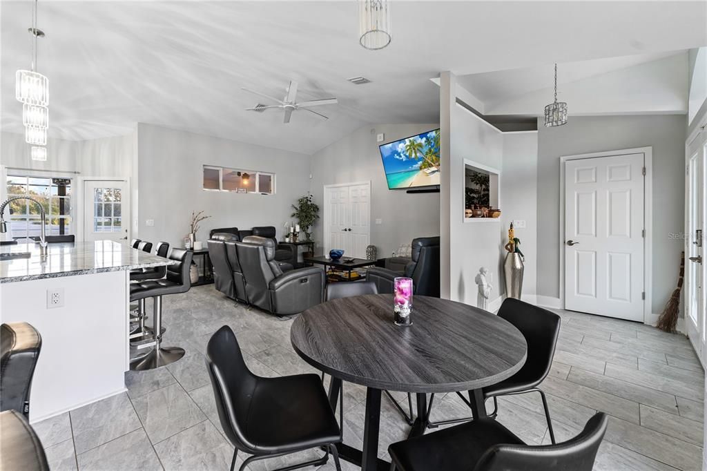 Active With Contract: $364,900 (3 beds, 2 baths, 1883 Square Feet)