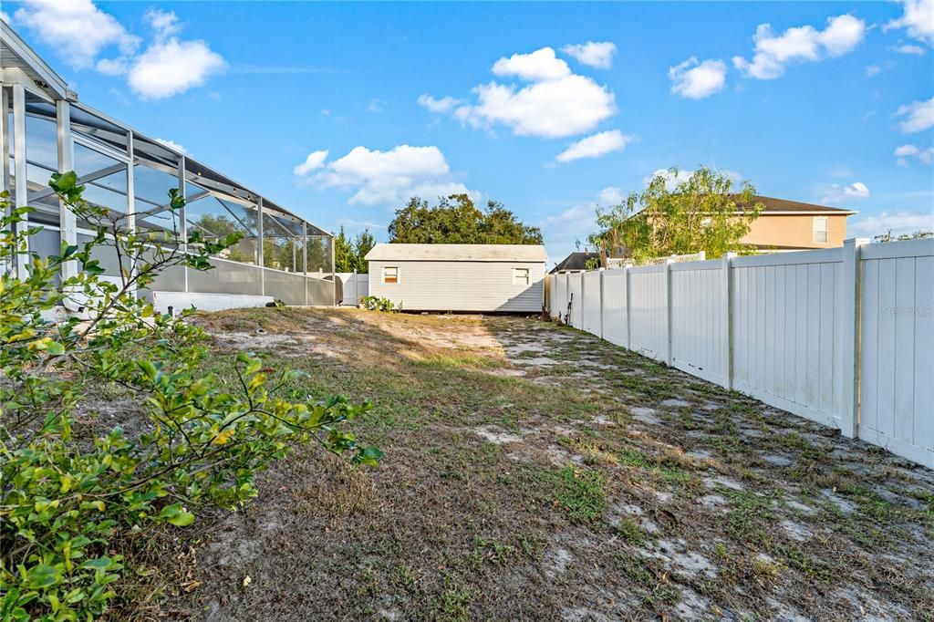 Active With Contract: $364,900 (3 beds, 2 baths, 1883 Square Feet)