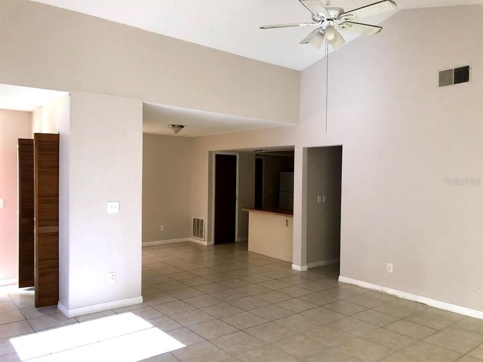 For Rent: $1,600 (2 beds, 2 baths, 1166 Square Feet)