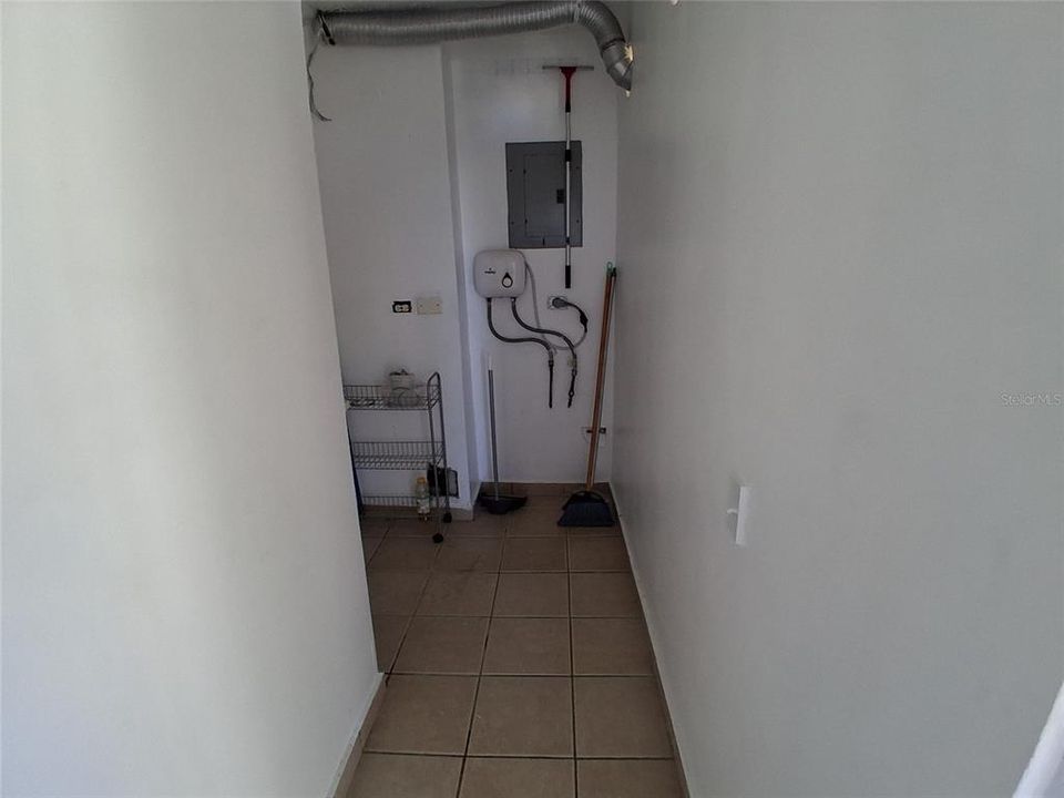 En Venta: $180,000 (3 camas, 1 baños, 1100 Pies cuadrados)