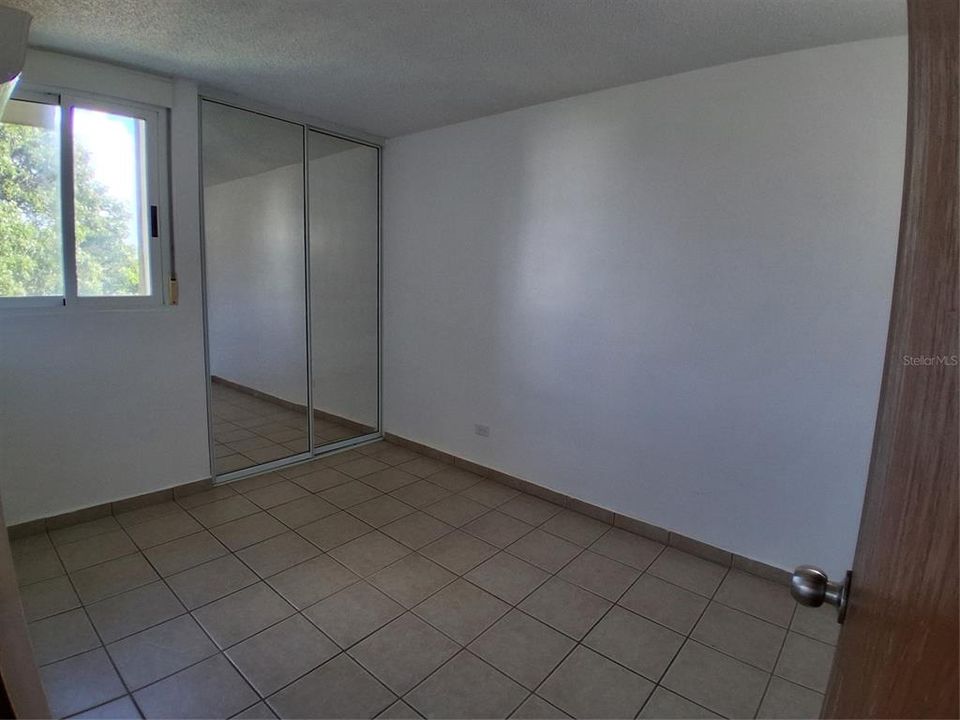 En Venta: $180,000 (3 camas, 1 baños, 1100 Pies cuadrados)