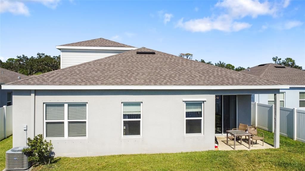 For Sale: $419,900 (4 beds, 2 baths, 2378 Square Feet)