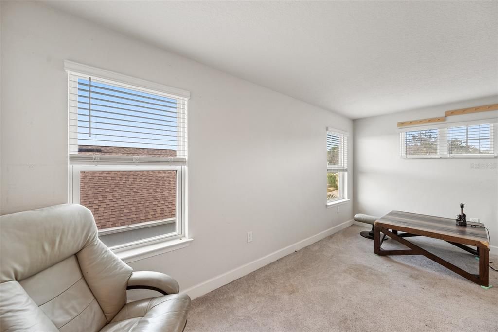 For Sale: $419,900 (4 beds, 2 baths, 2378 Square Feet)