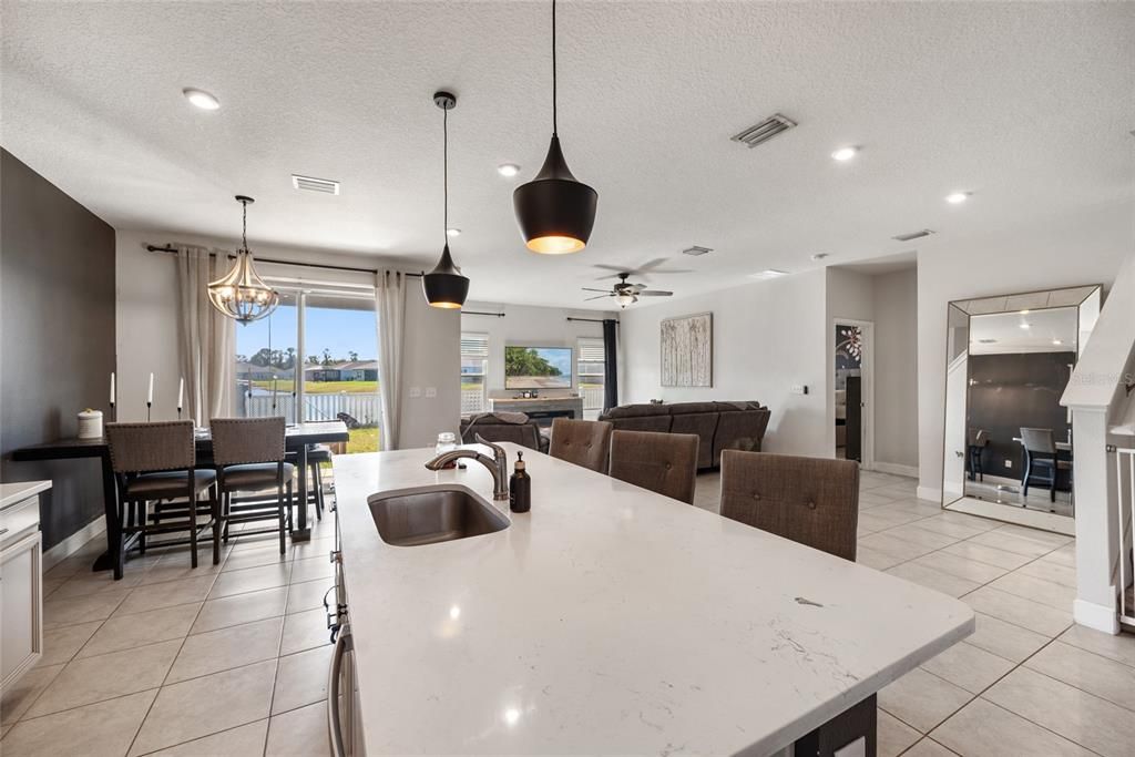 For Sale: $419,900 (4 beds, 2 baths, 2378 Square Feet)