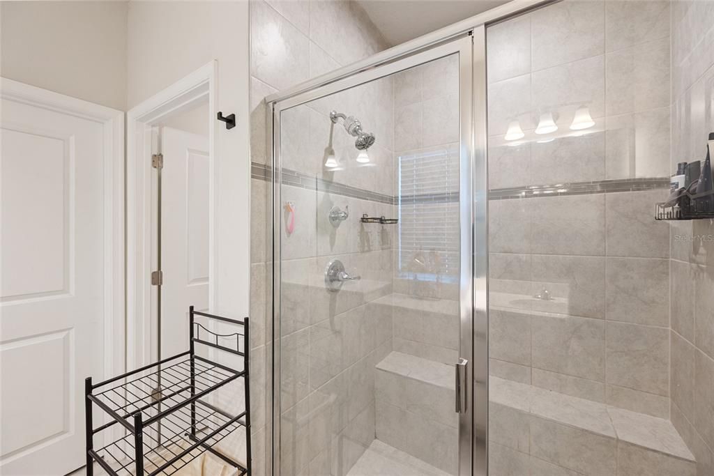 For Sale: $419,900 (4 beds, 2 baths, 2378 Square Feet)