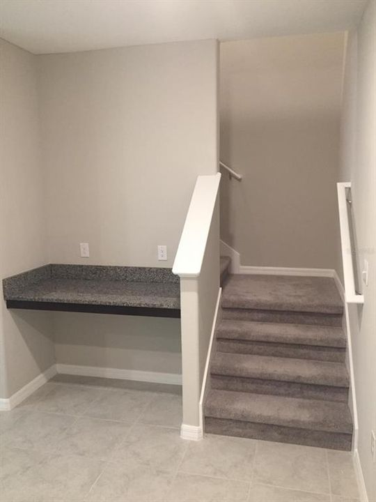 出租: $2,100 (3 贝兹, 2 浴室, 1824 平方英尺)