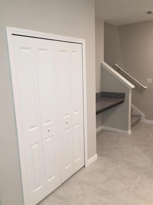 出租: $2,100 (3 贝兹, 2 浴室, 1824 平方英尺)