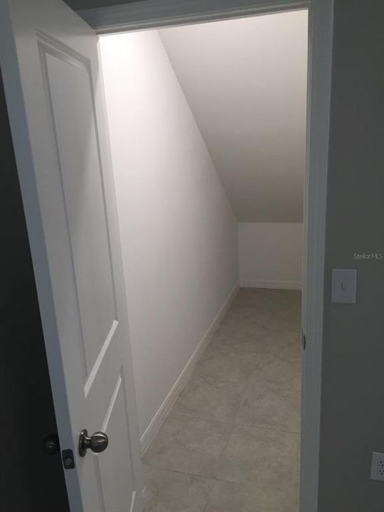 出租: $2,100 (3 贝兹, 2 浴室, 1824 平方英尺)