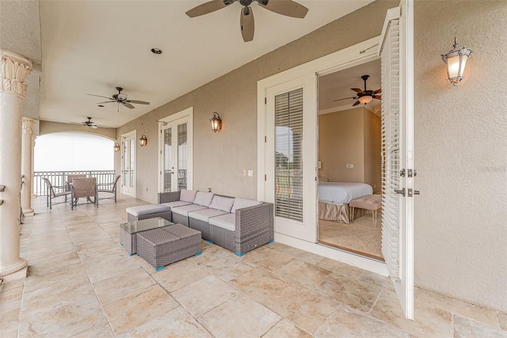 For Sale: $1,475,000 (5 beds, 5 baths, 4615 Square Feet)