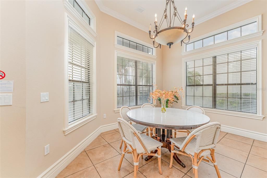 For Sale: $1,475,000 (5 beds, 5 baths, 4615 Square Feet)