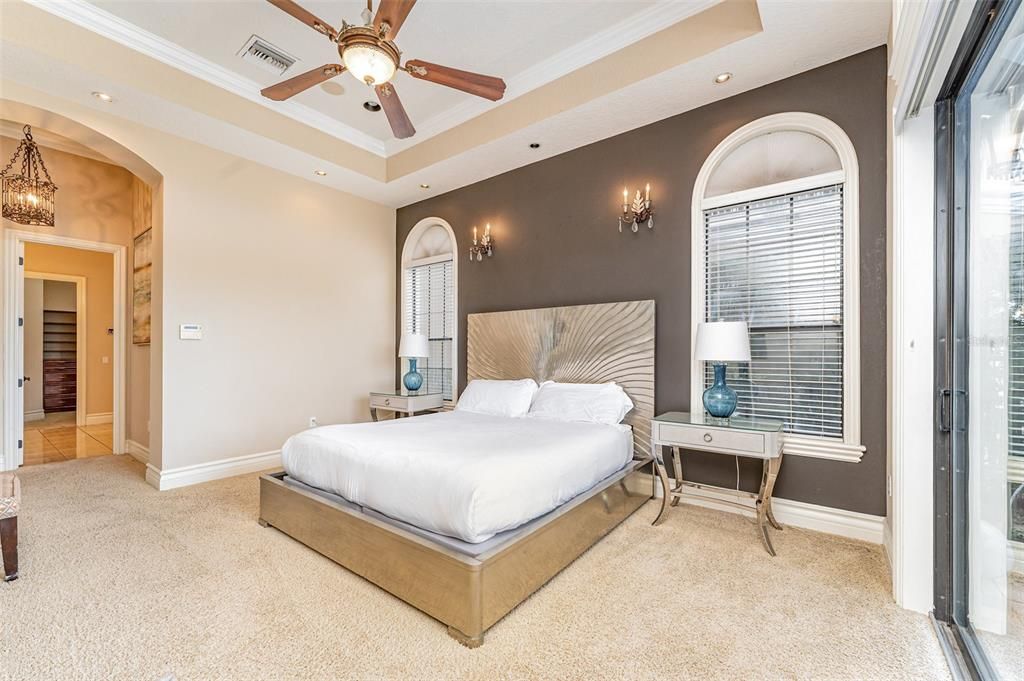 For Sale: $1,475,000 (5 beds, 5 baths, 4615 Square Feet)