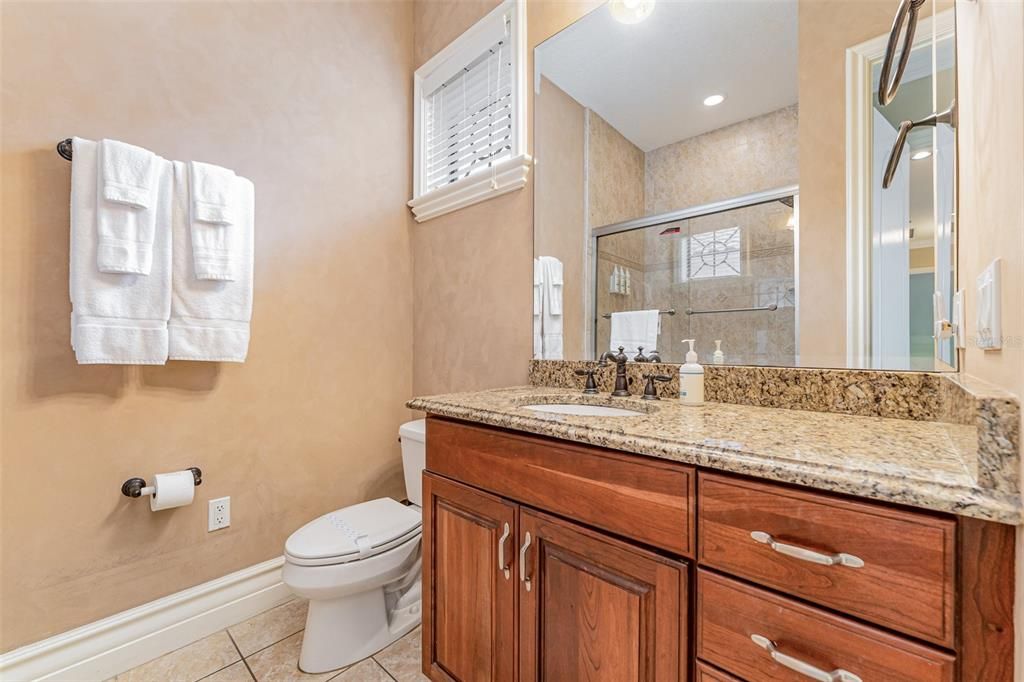 For Sale: $1,475,000 (5 beds, 5 baths, 4615 Square Feet)