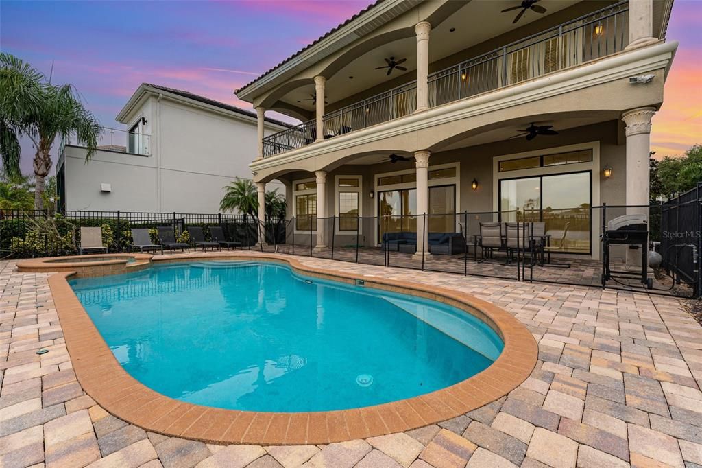 For Sale: $1,475,000 (5 beds, 5 baths, 4615 Square Feet)