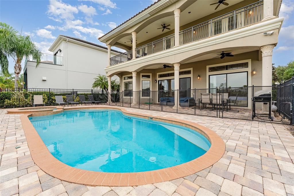 For Sale: $1,475,000 (5 beds, 5 baths, 4615 Square Feet)