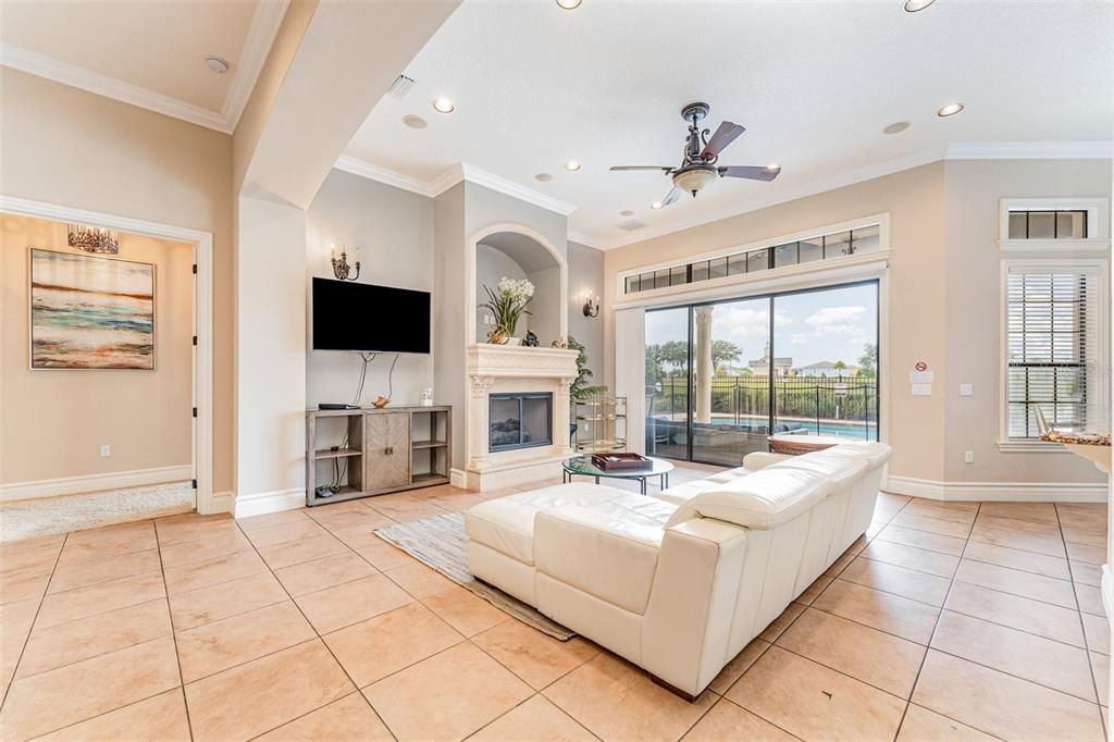 For Sale: $1,475,000 (5 beds, 5 baths, 4615 Square Feet)