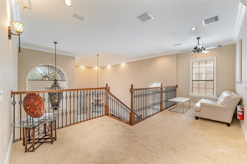 For Sale: $1,475,000 (5 beds, 5 baths, 4615 Square Feet)