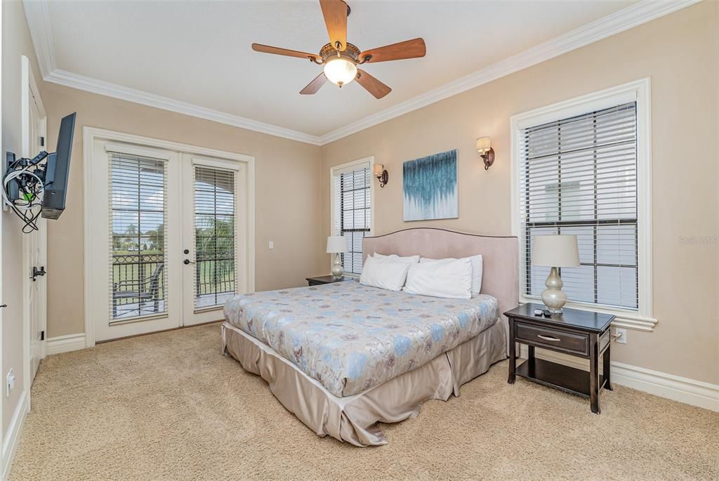 For Sale: $1,475,000 (5 beds, 5 baths, 4615 Square Feet)