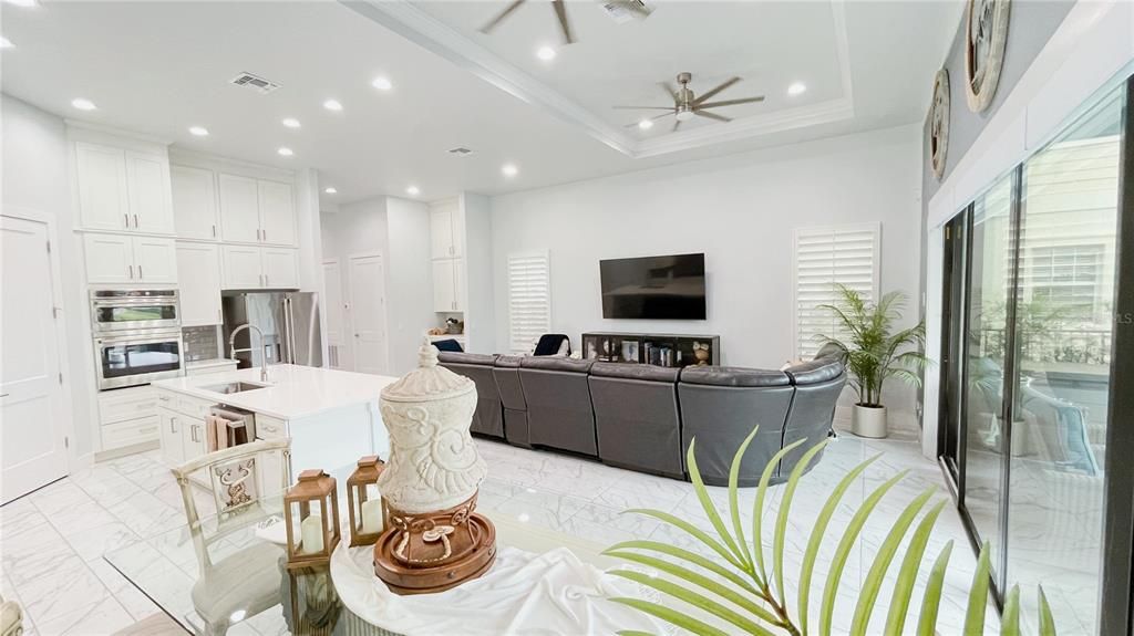 For Sale: $1,299,000 (6 beds, 6 baths, 3620 Square Feet)