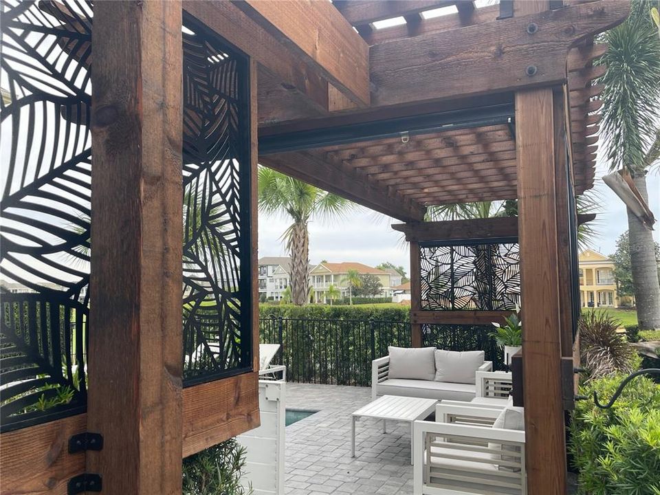 For Sale: $1,299,000 (6 beds, 6 baths, 3620 Square Feet)