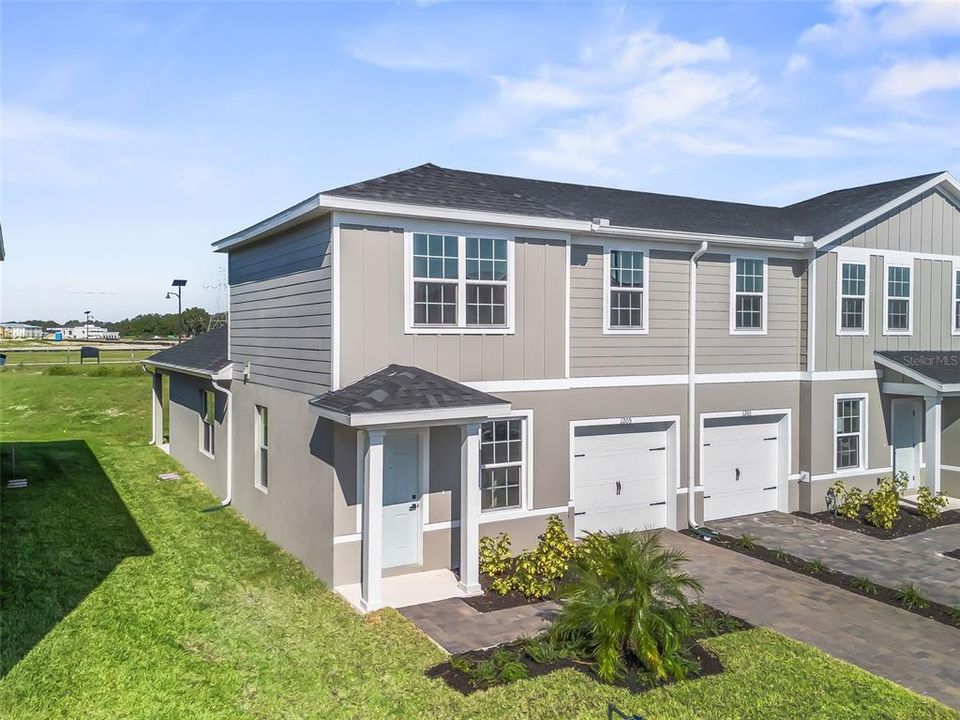 En Venta: $273,500 (3 camas, 2 baños, 1632 Pies cuadrados)