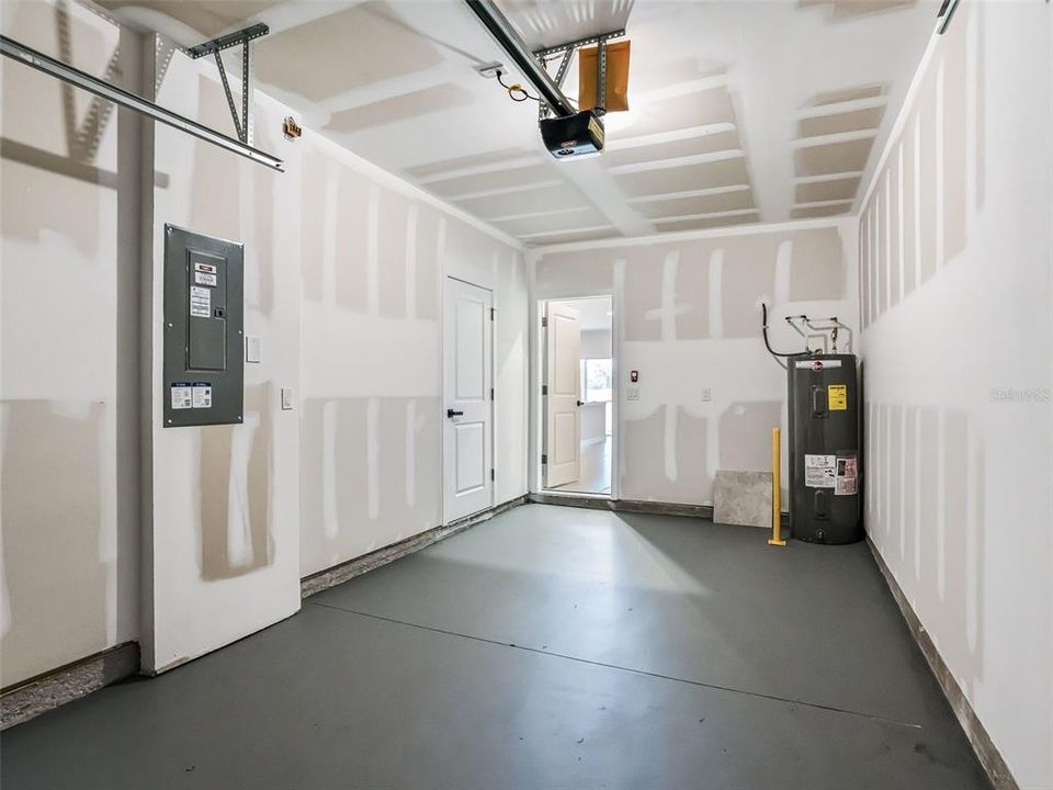 En Venta: $273,500 (3 camas, 2 baños, 1632 Pies cuadrados)