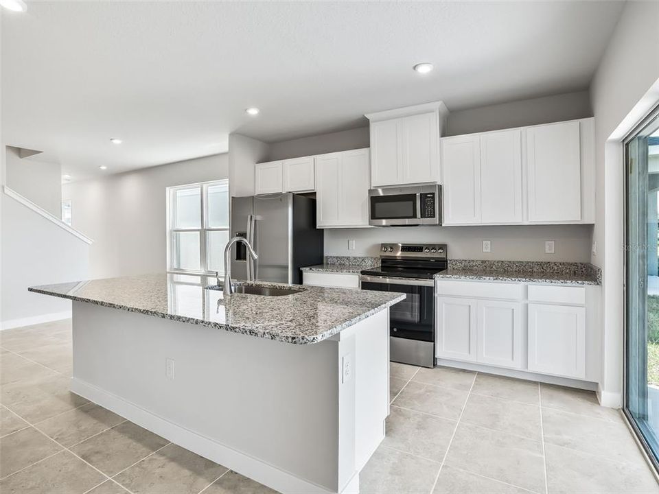 En Venta: $273,500 (3 camas, 2 baños, 1632 Pies cuadrados)