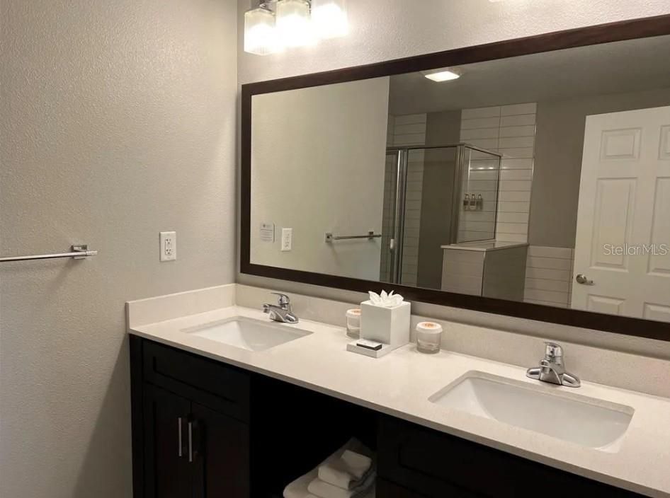 待售: $435,999 (3 贝兹, 2 浴室, 1396 平方英尺)