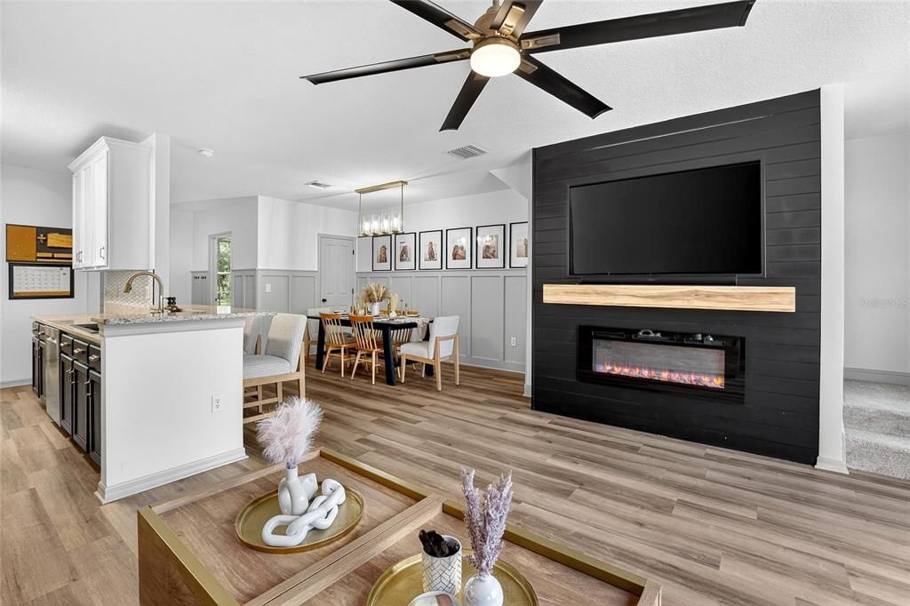 Active With Contract: $360,000 (3 beds, 2 baths, 1540 Square Feet)