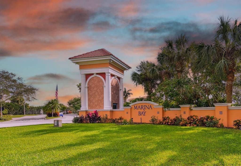 For Sale: $1,599,000 (3 beds, 2 baths, 2334 Square Feet)