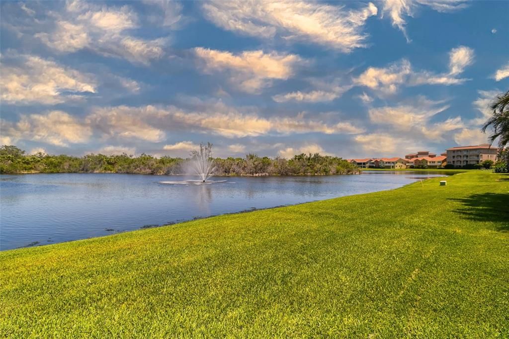 For Sale: $1,599,000 (3 beds, 2 baths, 2334 Square Feet)