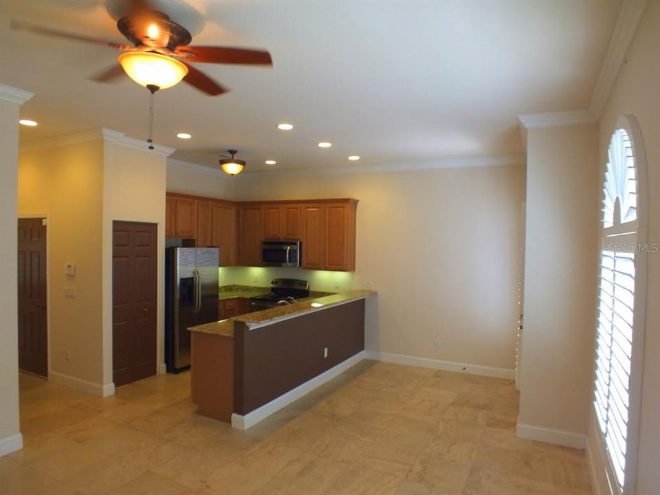 For Rent: $4,195 (2 beds, 2 baths, 1426 Square Feet)