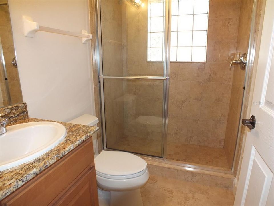 For Rent: $4,195 (2 beds, 2 baths, 1426 Square Feet)