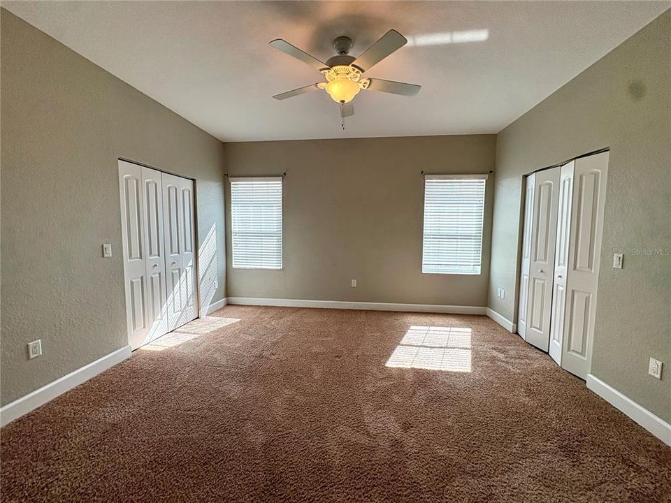 For Rent: $2,050 (3 beds, 2 baths, 1733 Square Feet)