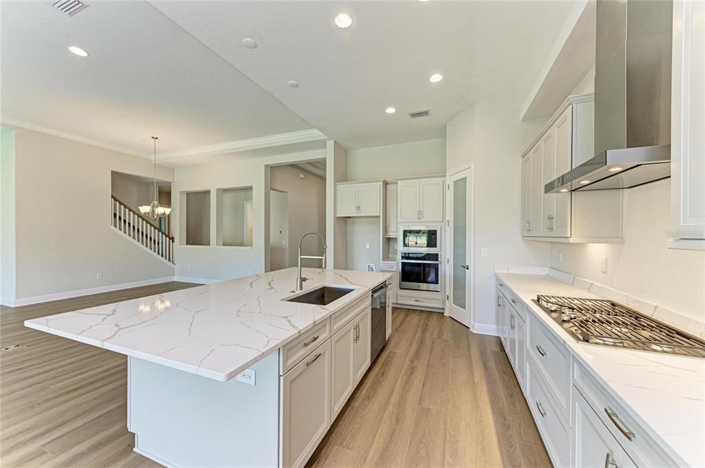 For Sale: $748,990 (4 beds, 4 baths, 3134 Square Feet)