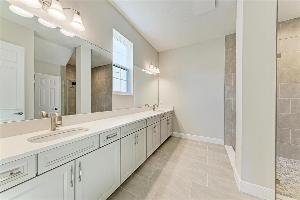 For Sale: $748,990 (4 beds, 4 baths, 3134 Square Feet)