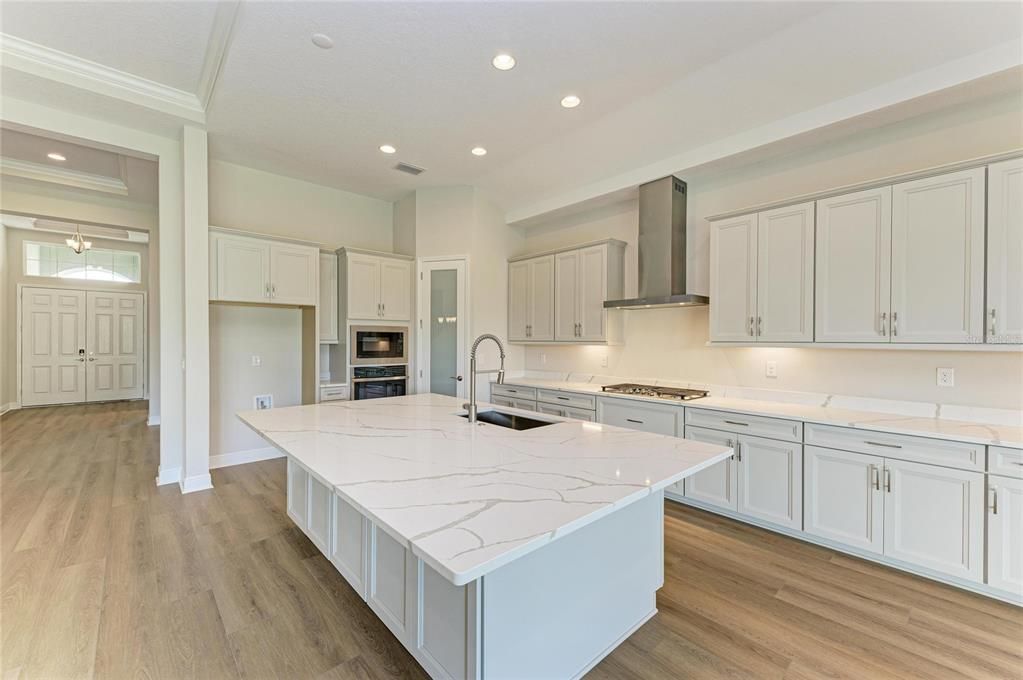 For Sale: $748,990 (4 beds, 4 baths, 3134 Square Feet)