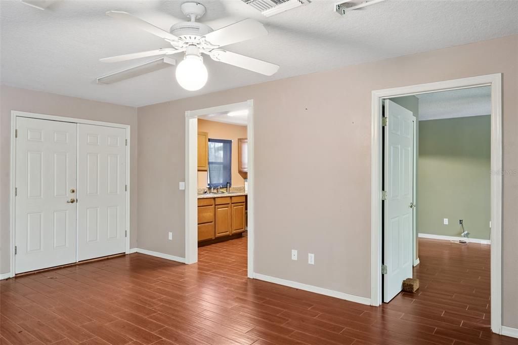 Active With Contract: $549,900 (4 beds, 3 baths, 3364 Square Feet)