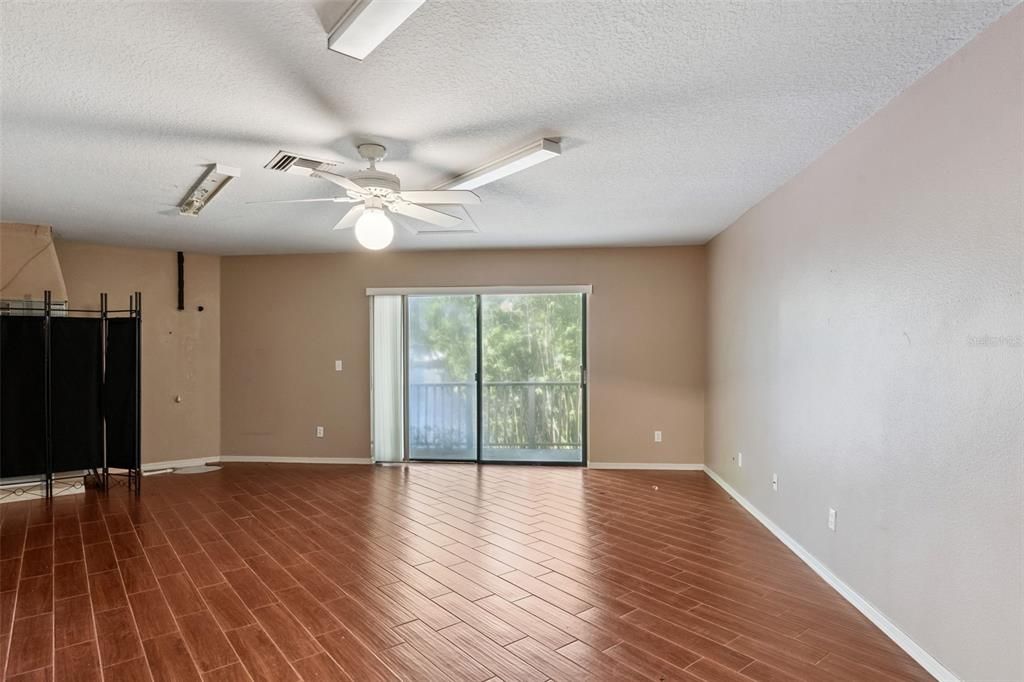 Active With Contract: $549,900 (4 beds, 3 baths, 3364 Square Feet)