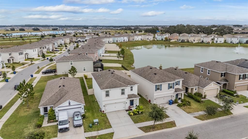 На продажу: $410,000 (5 спален, 3 ванн, 2447 Квадратных фут)