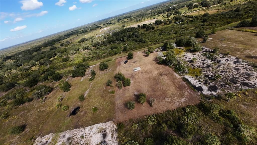 合同活跃: $49,000 (1.25 acres)