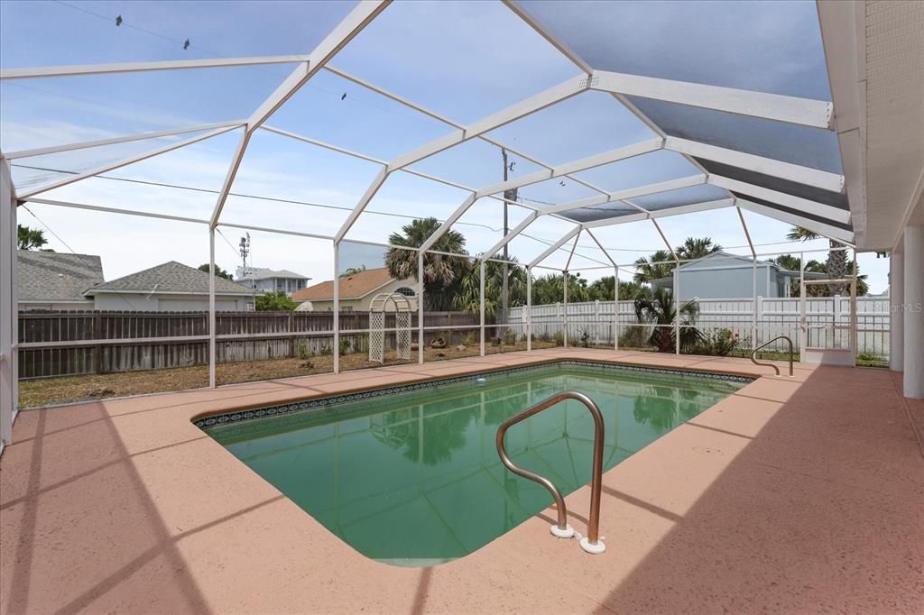 En Renta: $2,500 (2 camas, 2 baños, 2096 Pies cuadrados)