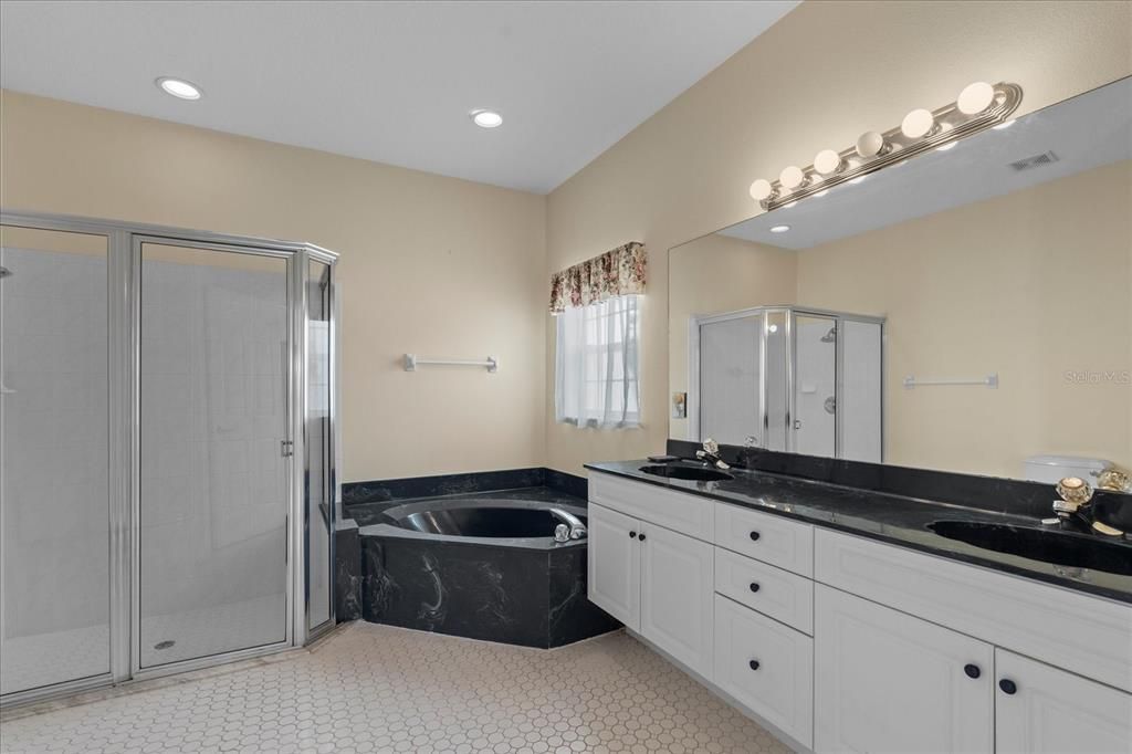 En Renta: $2,500 (2 camas, 2 baños, 2096 Pies cuadrados)