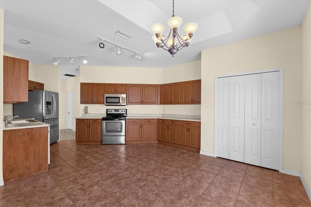 En Renta: $2,500 (2 camas, 2 baños, 2096 Pies cuadrados)