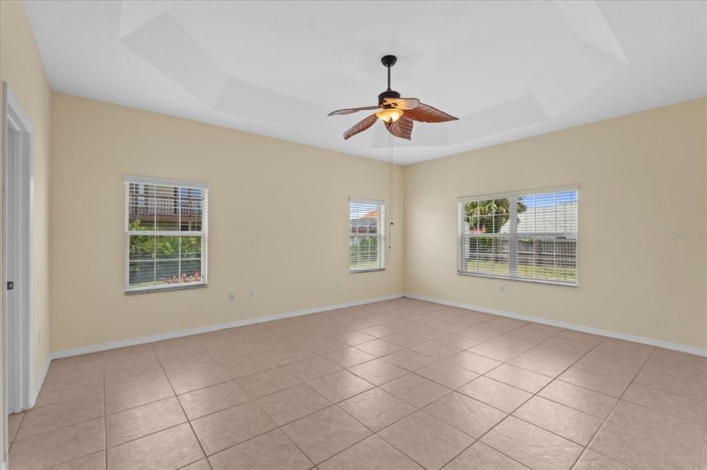 En Renta: $2,500 (2 camas, 2 baños, 2096 Pies cuadrados)