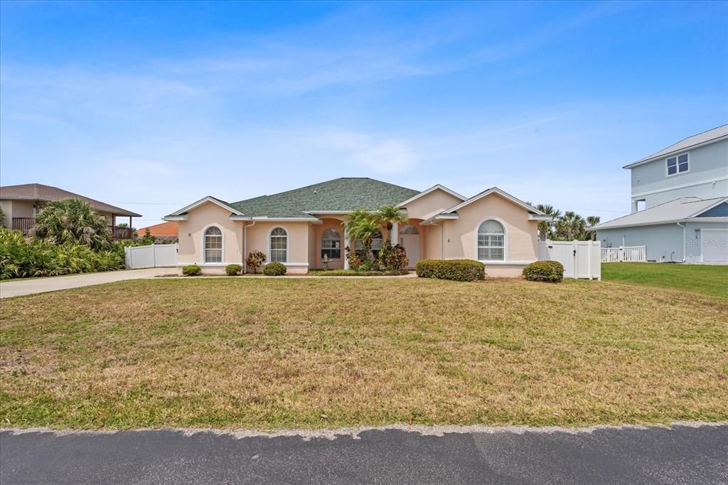 En Renta: $2,500 (2 camas, 2 baños, 2096 Pies cuadrados)