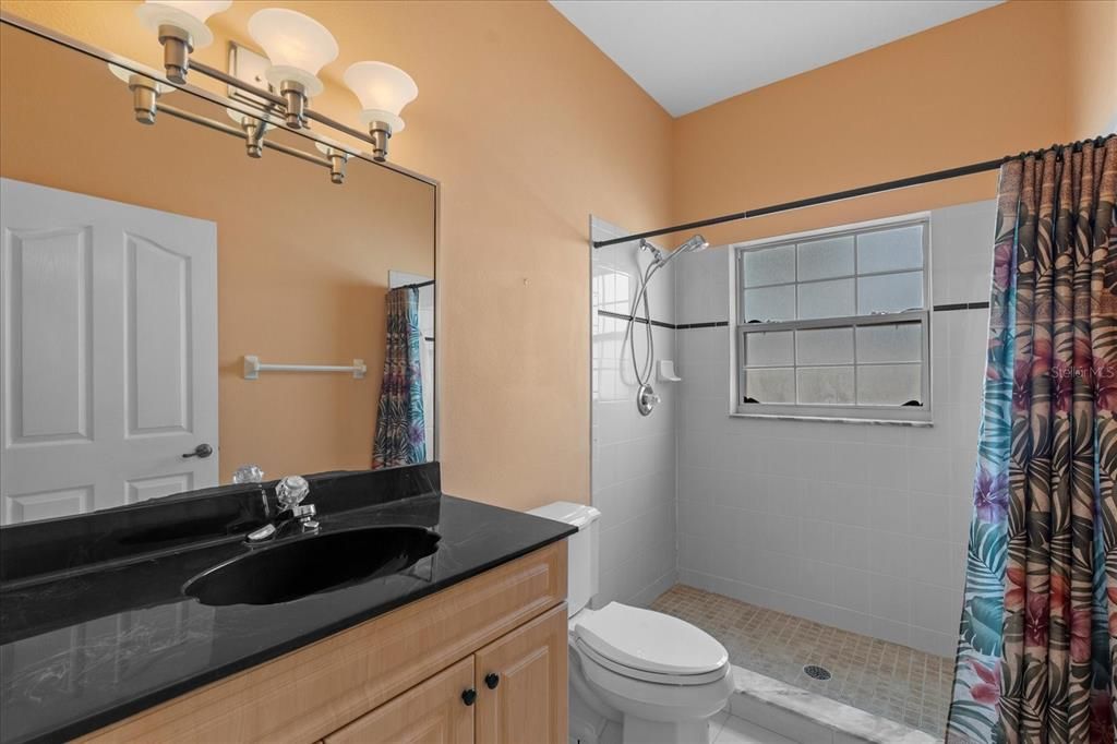 En Renta: $2,500 (2 camas, 2 baños, 2096 Pies cuadrados)